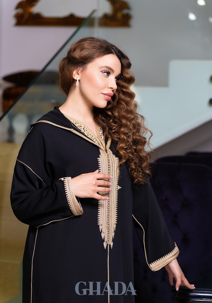 Djellaba traditionnelle avec Qmiss