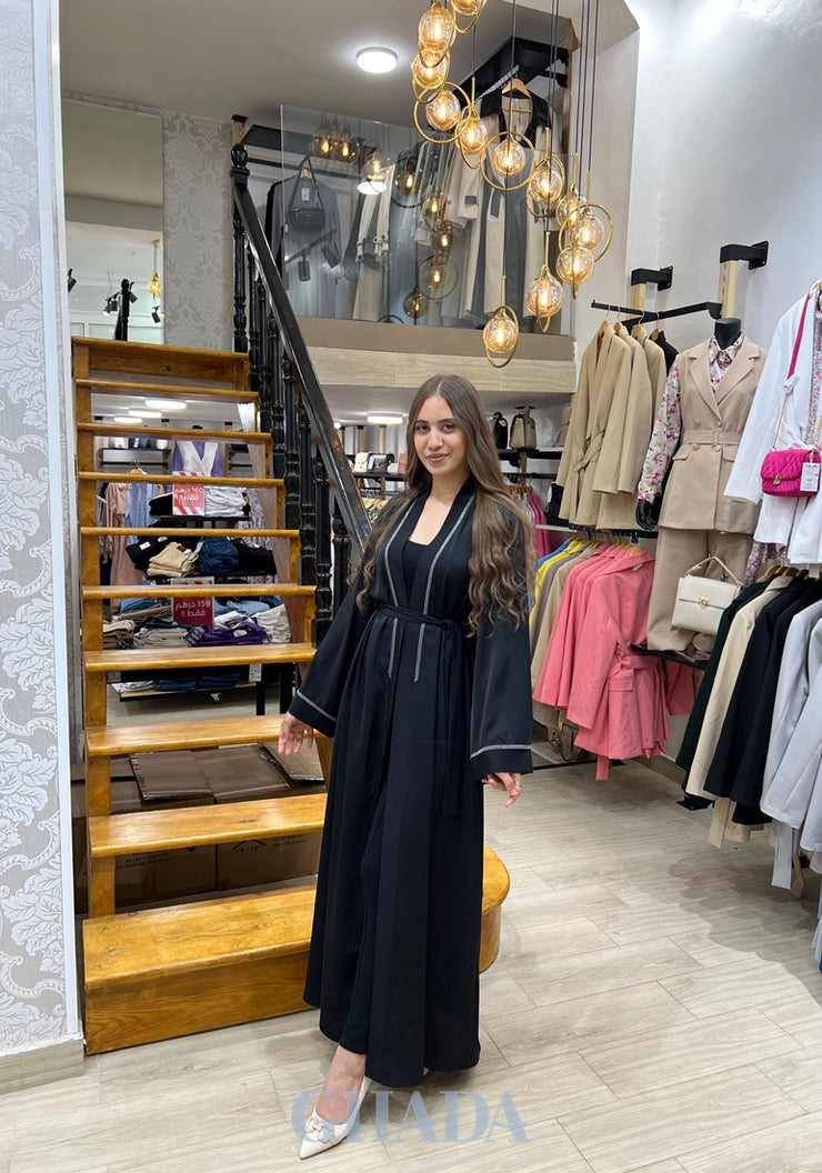 Abaya noir avec de strass