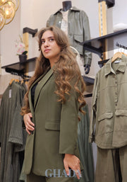 Ensemble blazer - pantalon en vert kaki