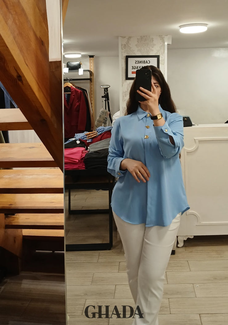 Chemise en bleu ciel