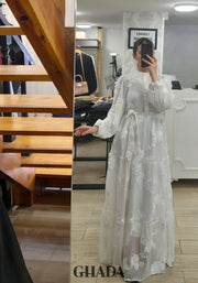 Robe blanche en dentelle