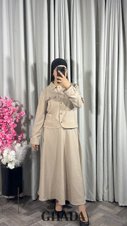 Ensemble veste et jupe en beige