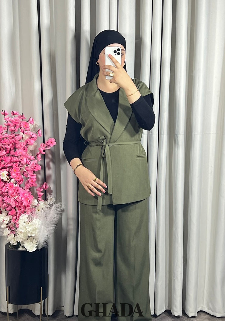 Ensemble gilet et pantalon en vert kaki