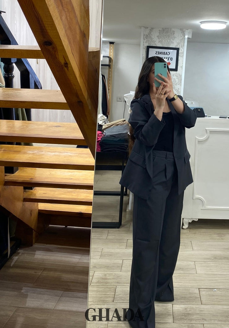 Ensemble tailleur en gris noir