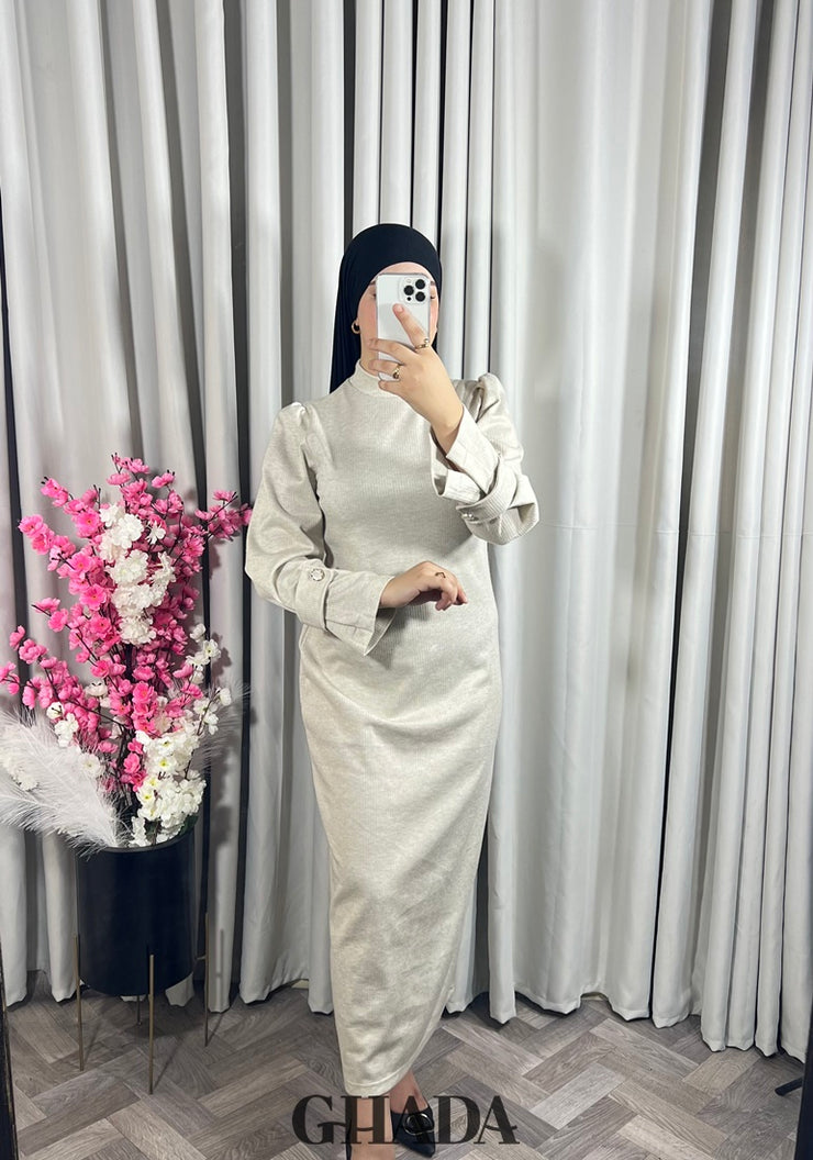 Robe longue beige en maille