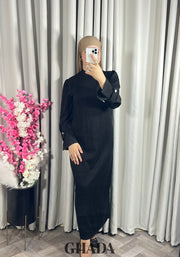 Robe longue noire en maille
