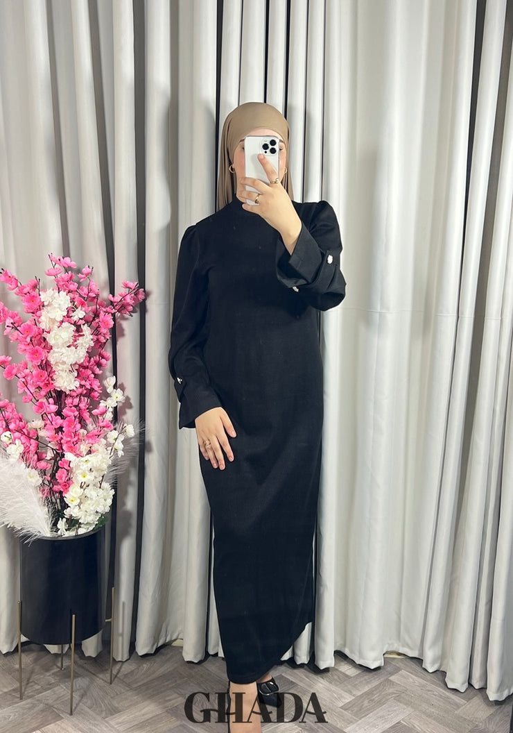 Robe longue noire en maille