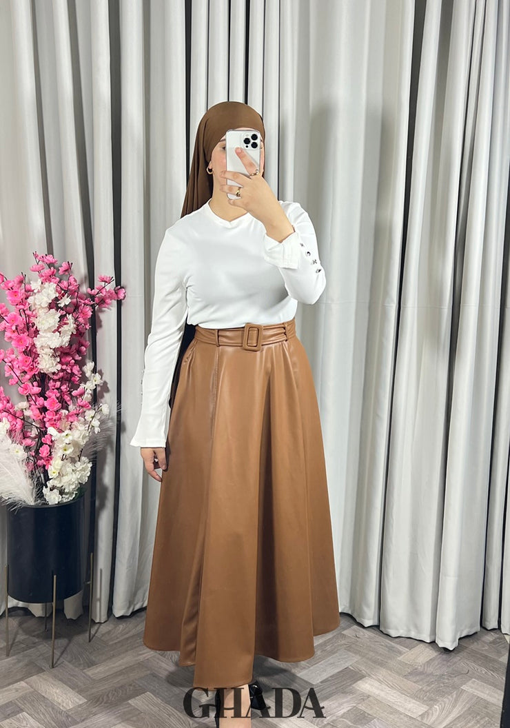 Jupe longue en simili-cuir en caramel