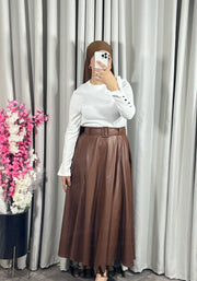 Jupe longue en simili-cuir en marron