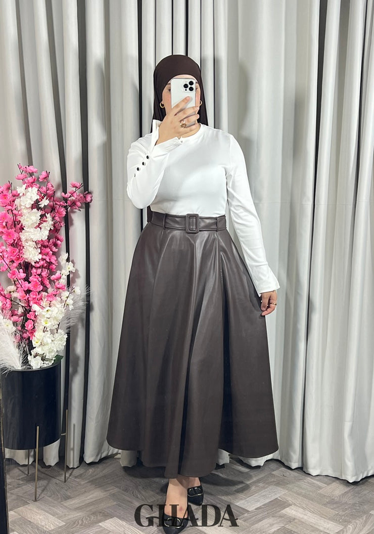 Jupe longue en simili-cuir en marron foncé