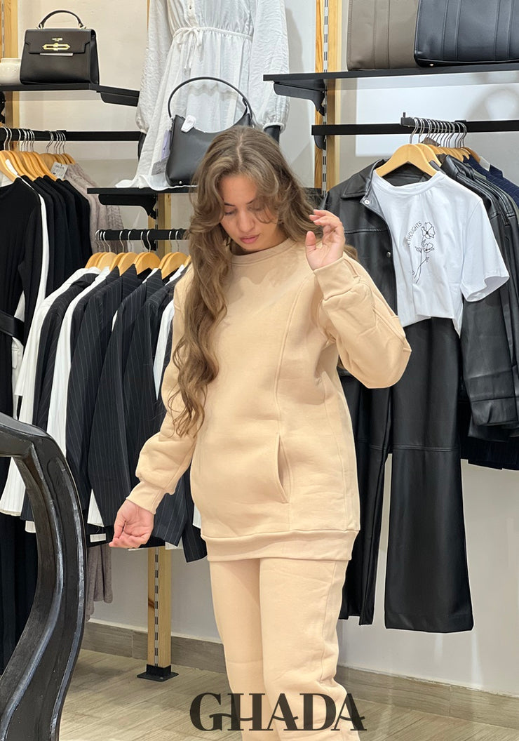 Ensemble survêtement en beige