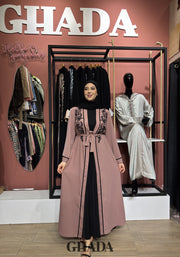 Abaya rose avec broderie