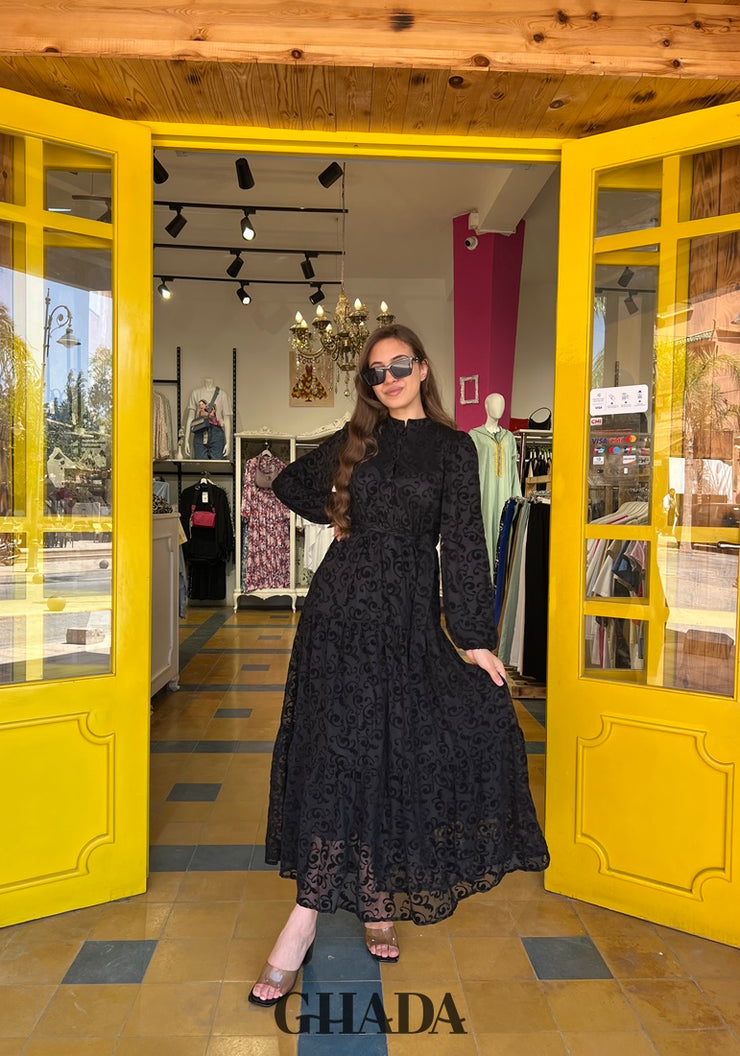 Robe en dentelle noire