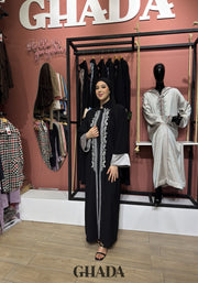 Abaya avec broderie