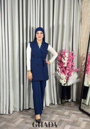 Ensemble gilet et pantalon en bleu marine