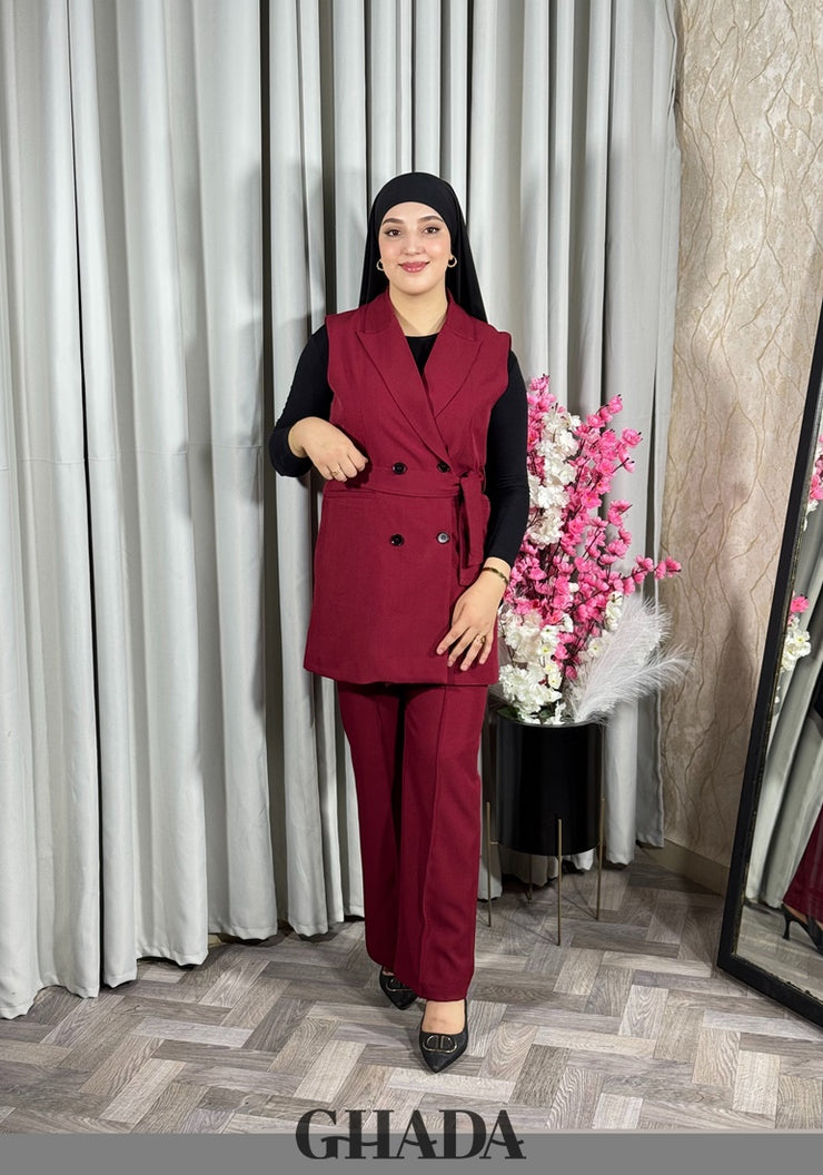 Ensemble gilet et pantalon en bordeaux