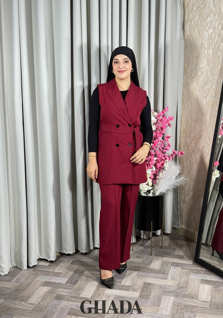 Ensemble gilet et pantalon en bordeaux
