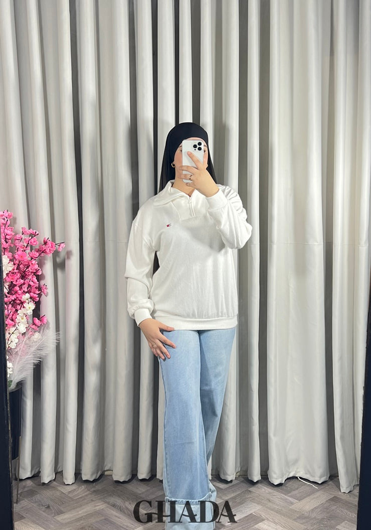 Pull en maile douce zippé à col en V