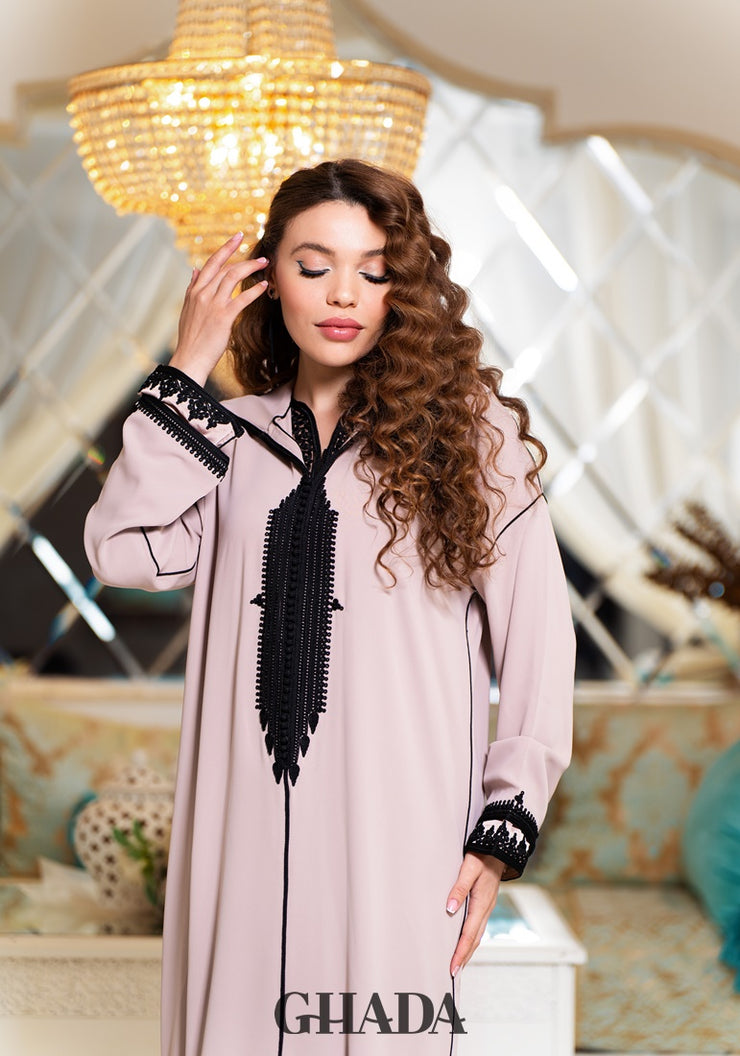 Djellaba traditionnelle avec Qmiss