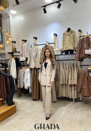 Ensemble tailleur en beige