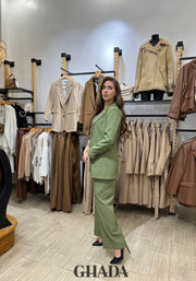 Ensemble tailleur en vert