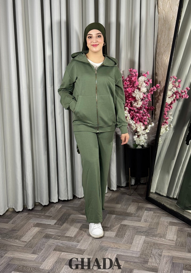 Ensemble survêtement en vert olive