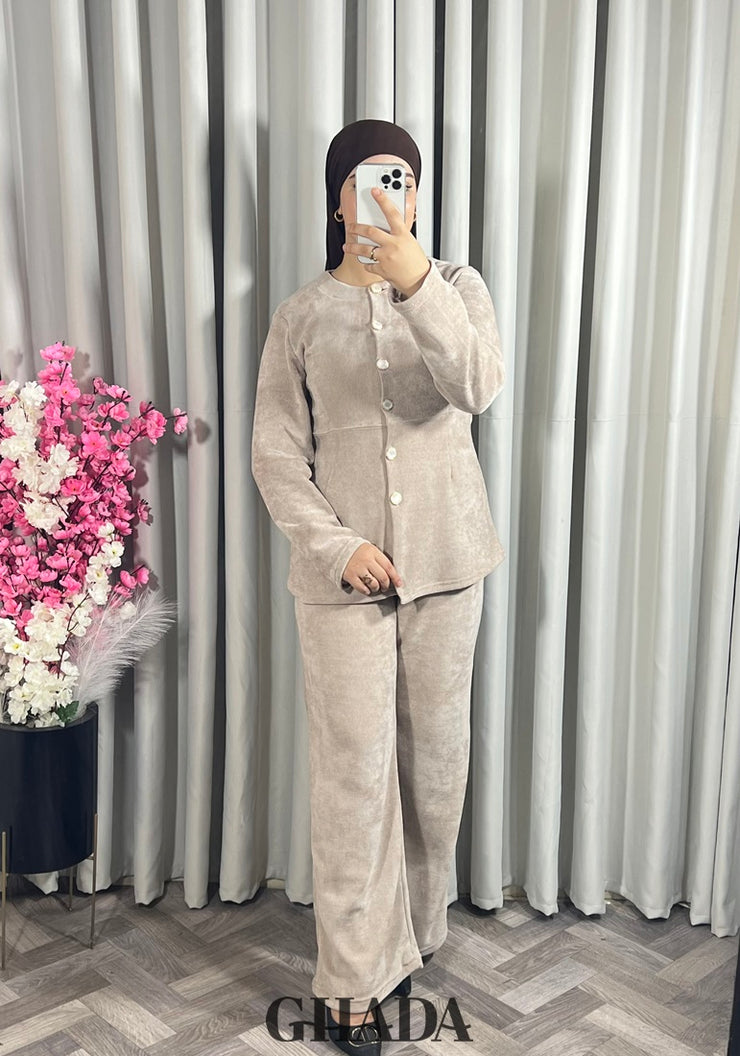 Ensemble en maille en beige