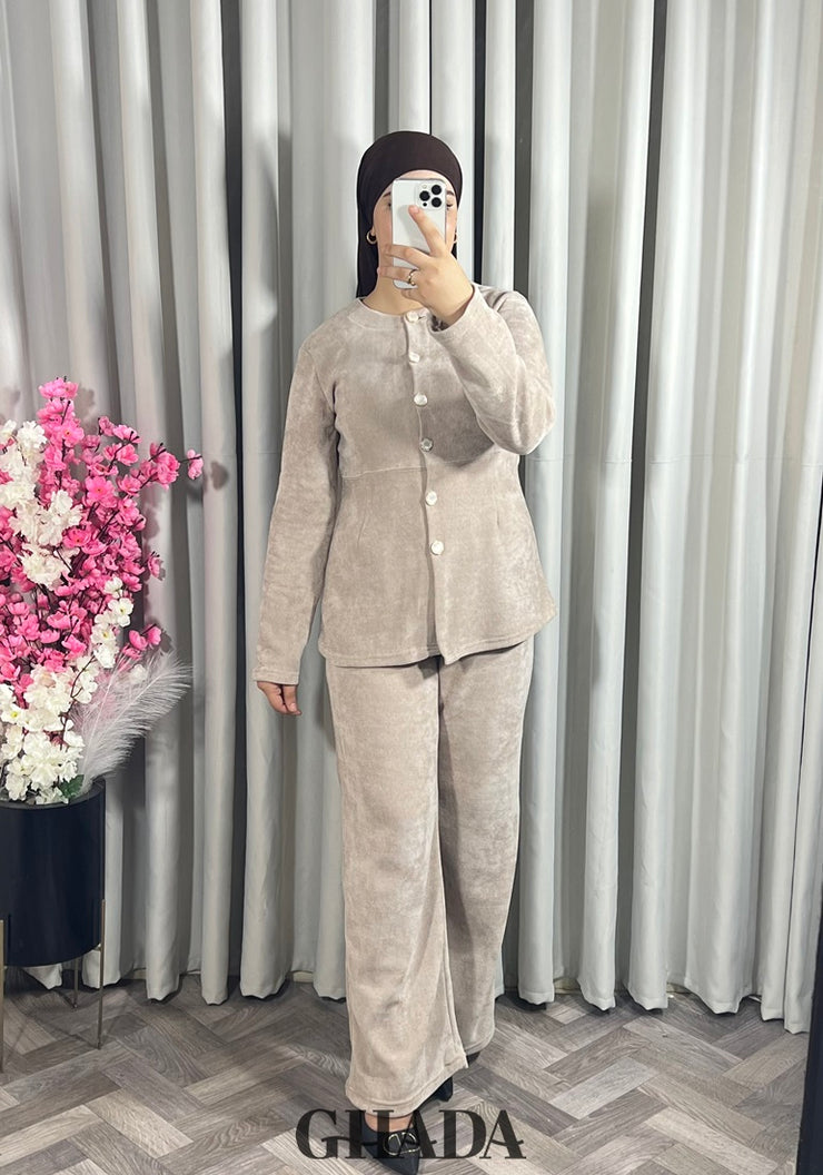 Ensemble en maille en beige