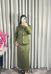 Ensemble en maille en vert kaki