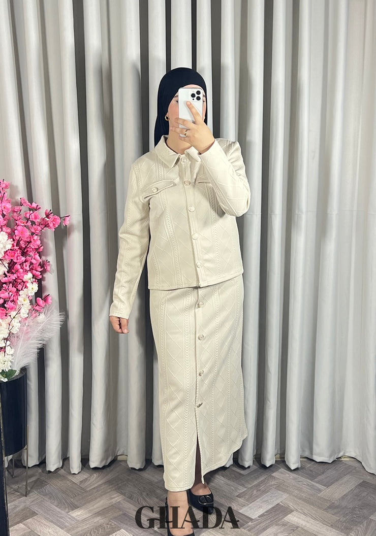 Ensemble en maille en beige clair