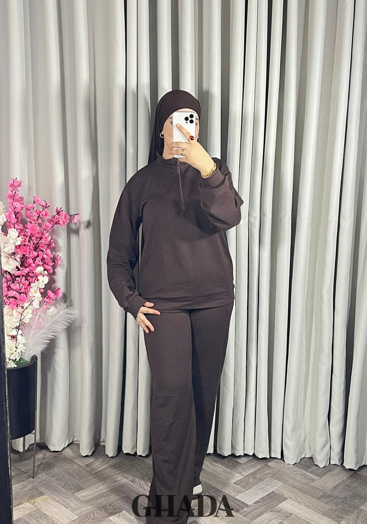 Ensemble survêtement en marron