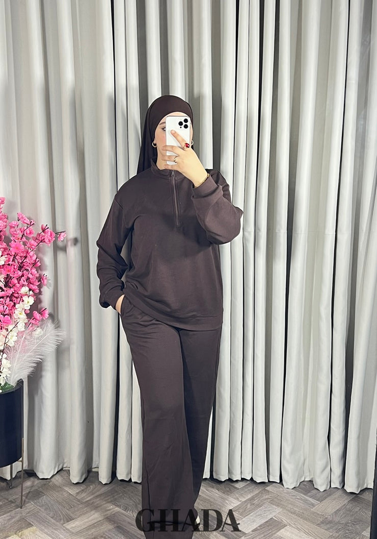 Ensemble survêtement en marron