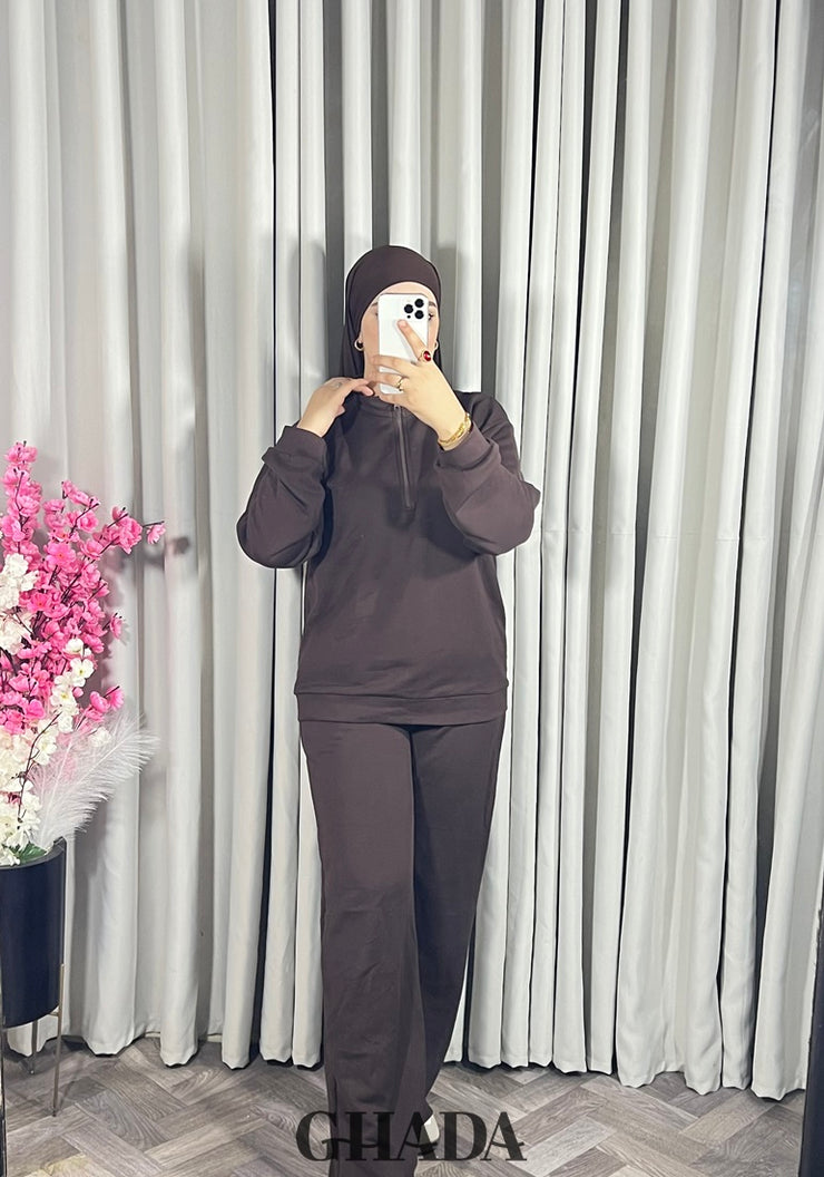 Ensemble survêtement en marron