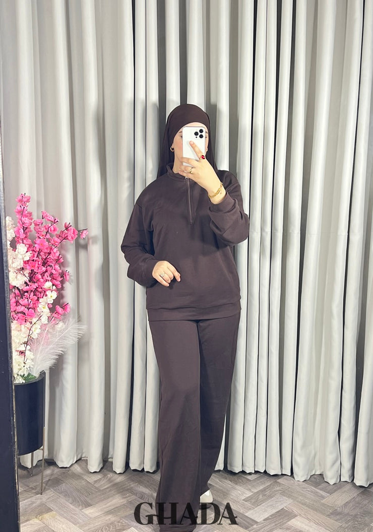 Ensemble survêtement en marron