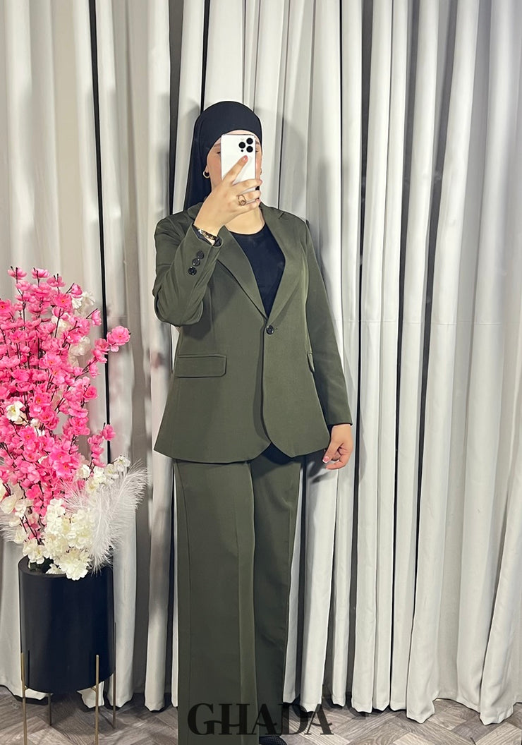Ensemble tailleur en vert kaki