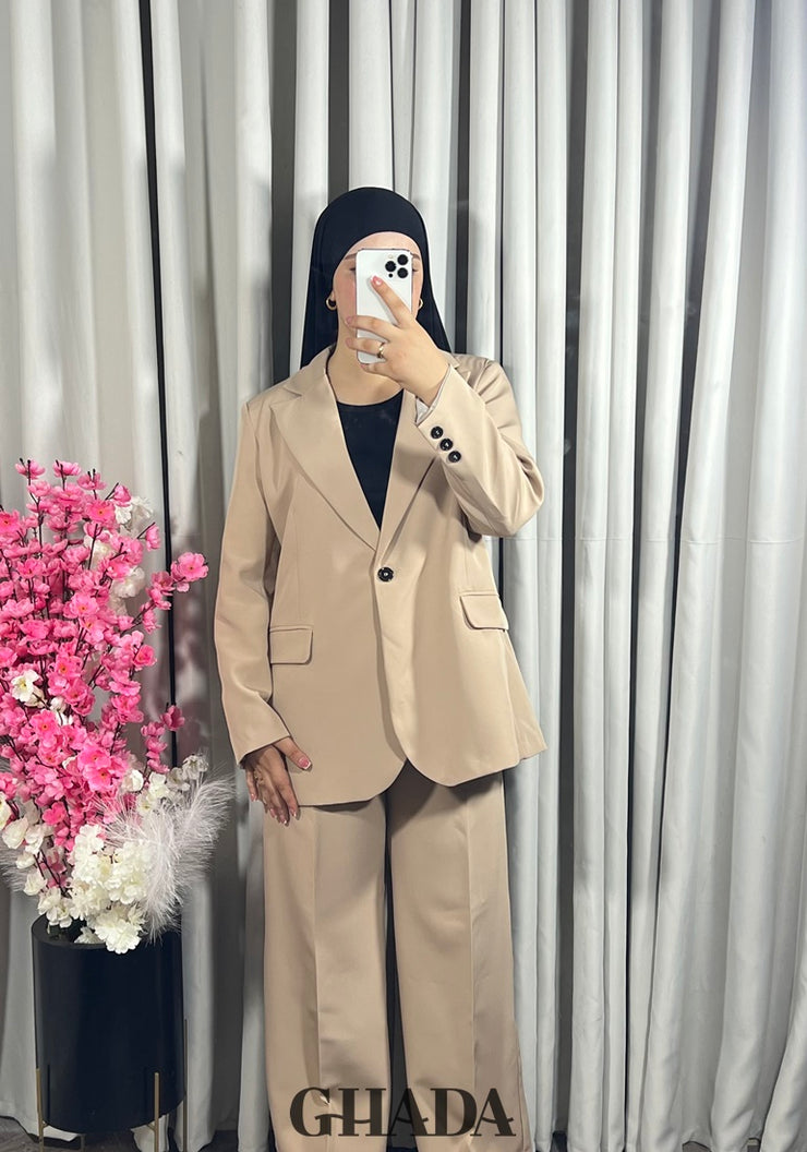 Ensemble tailleur en beige