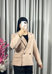 Veste courte en beige sable