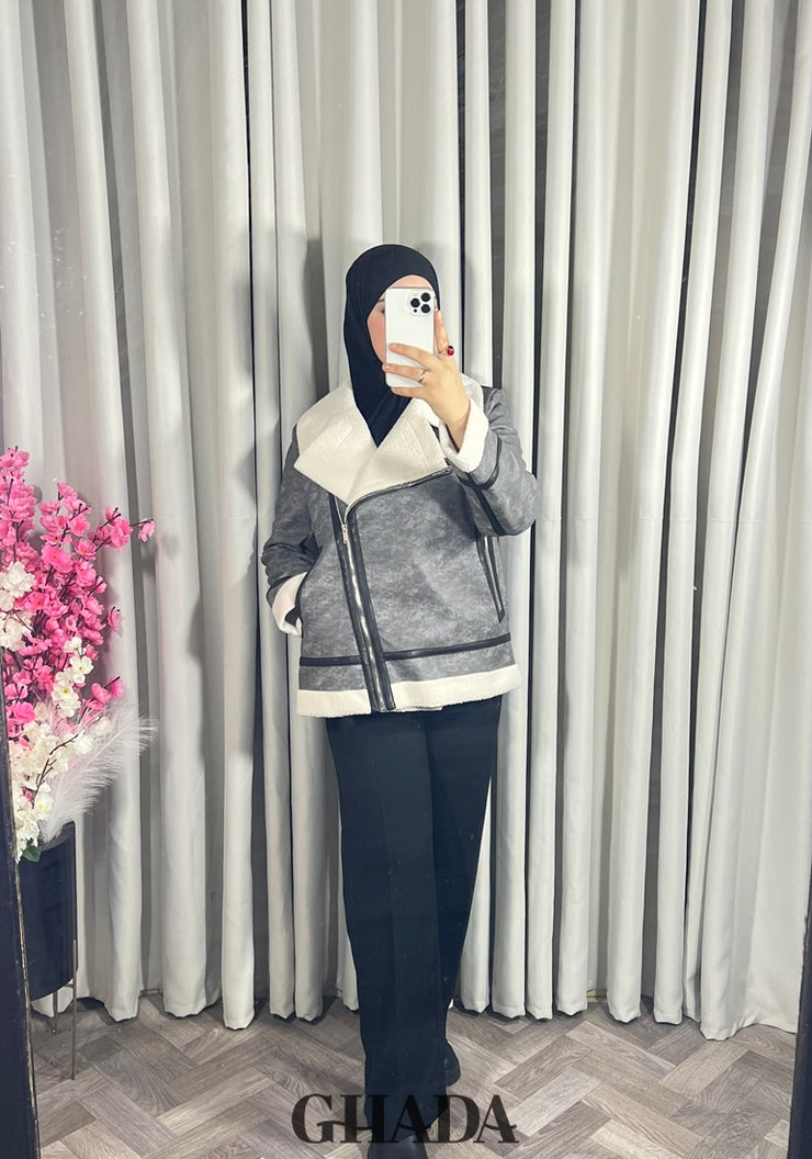 Perfecto en simili-cuir en gris