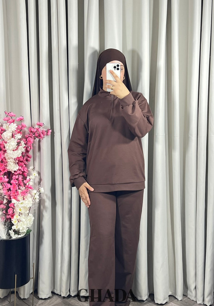 Ensemble survêtement en marron