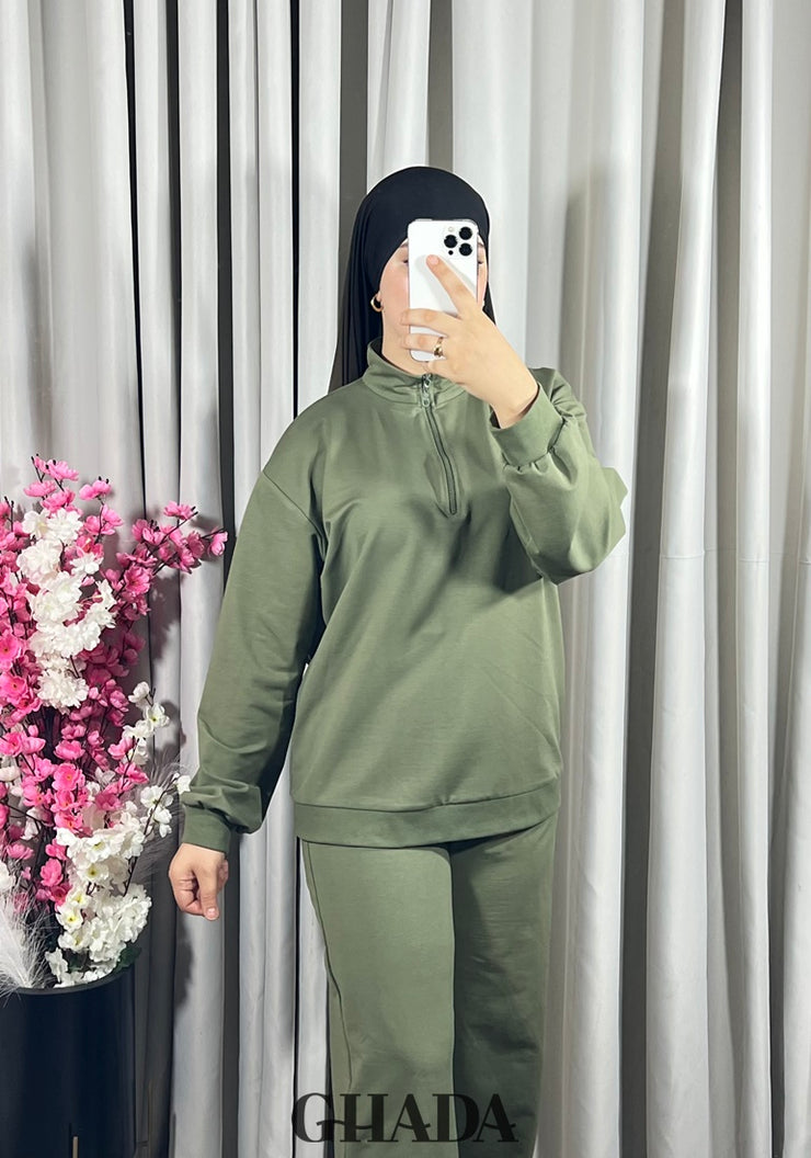 Ensemble survêtement en vert kaki