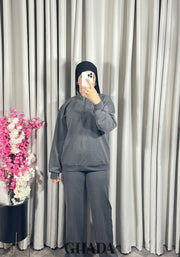 Ensemble survêtement en gris