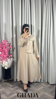 Ensemble veste et jupe en beige