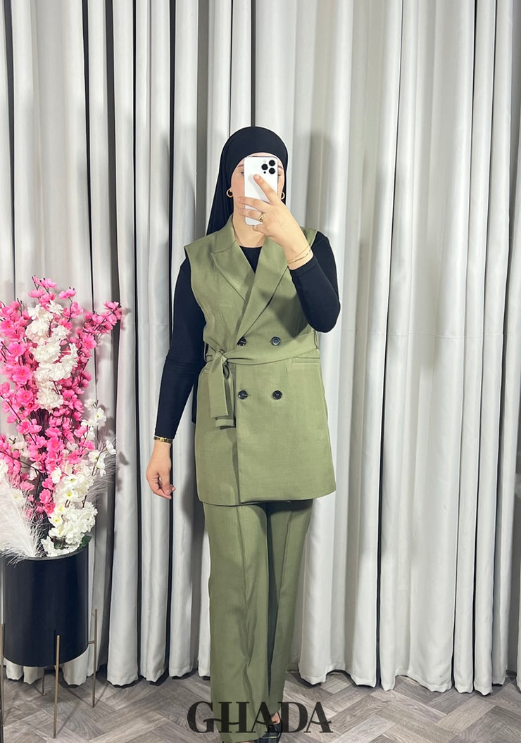 Ensemble gilet et pantalon en vert kaki