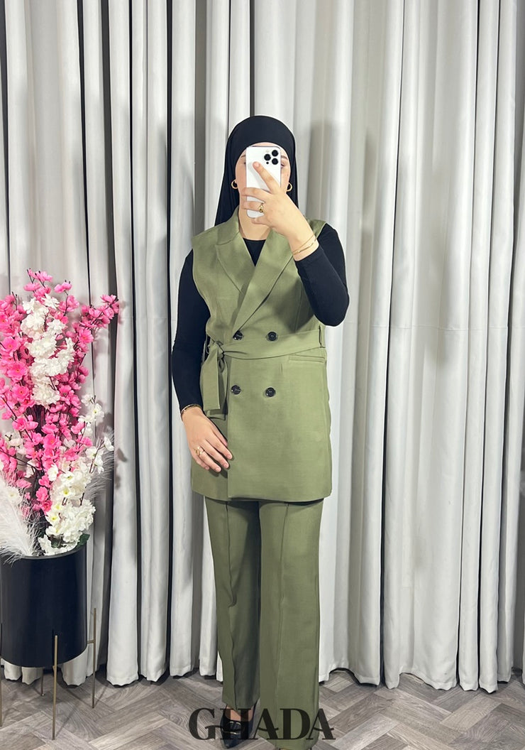 Ensemble gilet et pantalon en vert kaki