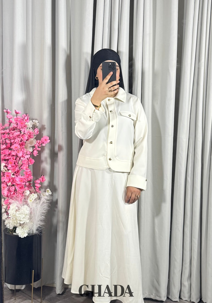 Ensemble veste et jupe en blanc