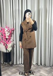 Ensemble gilet et pantalon en marron