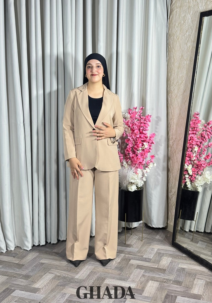 Ensemble tailleur en beige