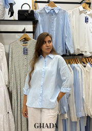 Chemise en bleu ciel