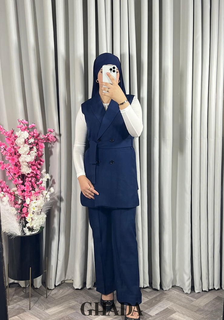 Ensemble gilet et pantalon en bleu marine
