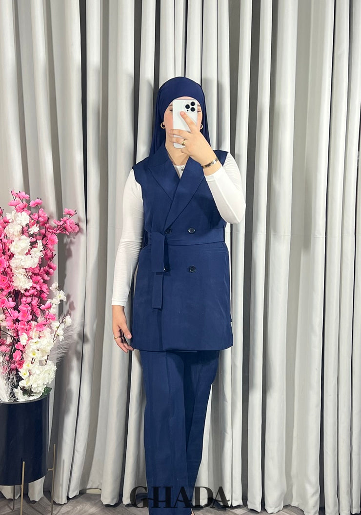 Ensemble gilet et pantalon en bleu marine